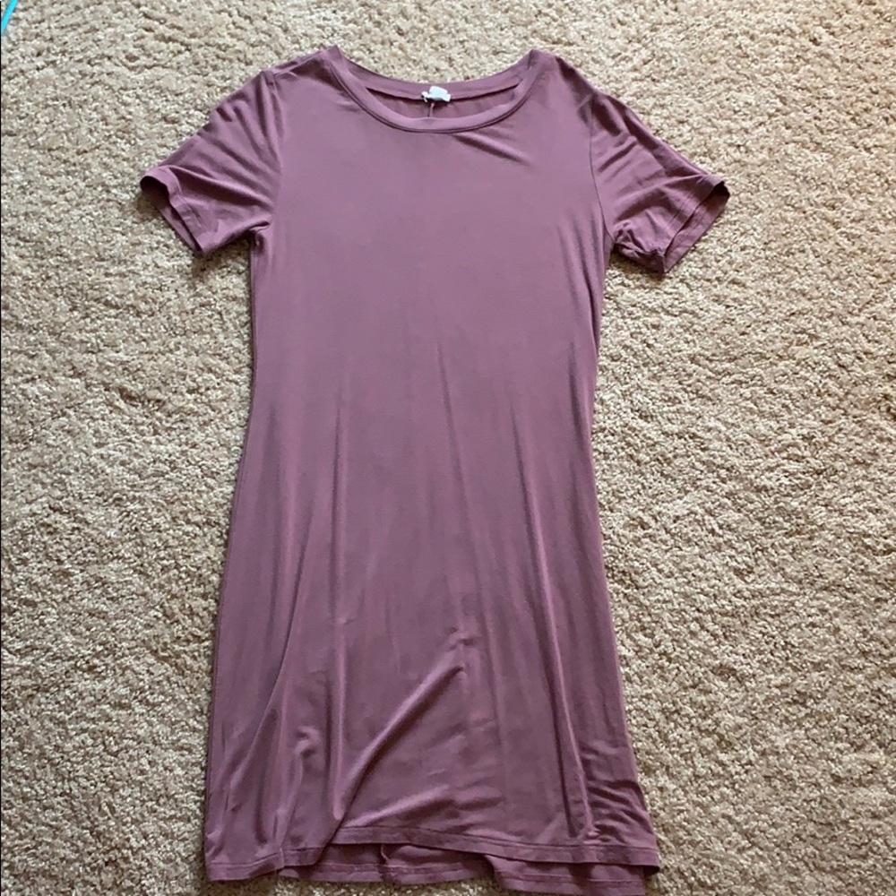 short sleeved purple garage dress